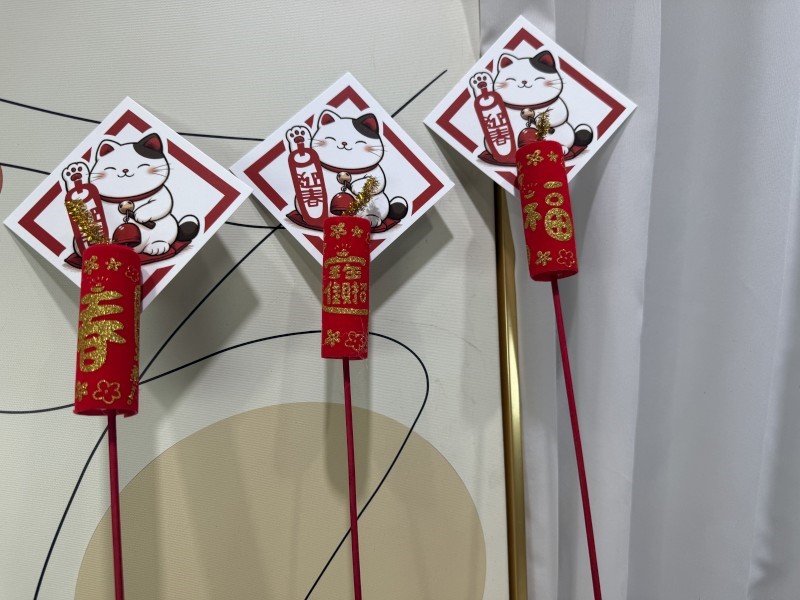 竹籤+貓咪大卡小小絨布炮10入