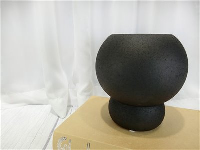 UT2303黑