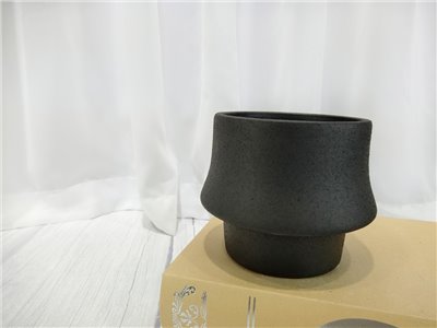 UT2305黑