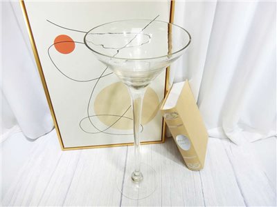 2050三角杯玻璃花插(301)